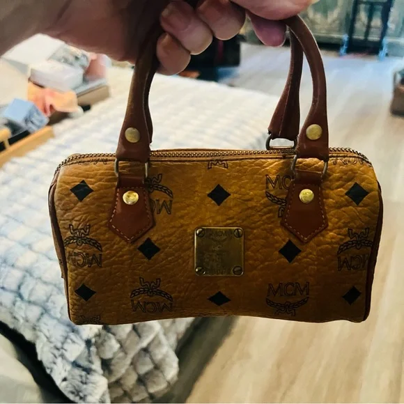 MCM Cognac Leather Satchel with Gold Accents - Picture 8 of 9